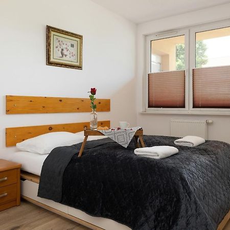 Apartamenty Wisniowy Sad By Noclegi Renters Kołobrzeg Kültér fotó