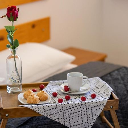 Apartamenty Wisniowy Sad By Noclegi Renters Kołobrzeg Kültér fotó
