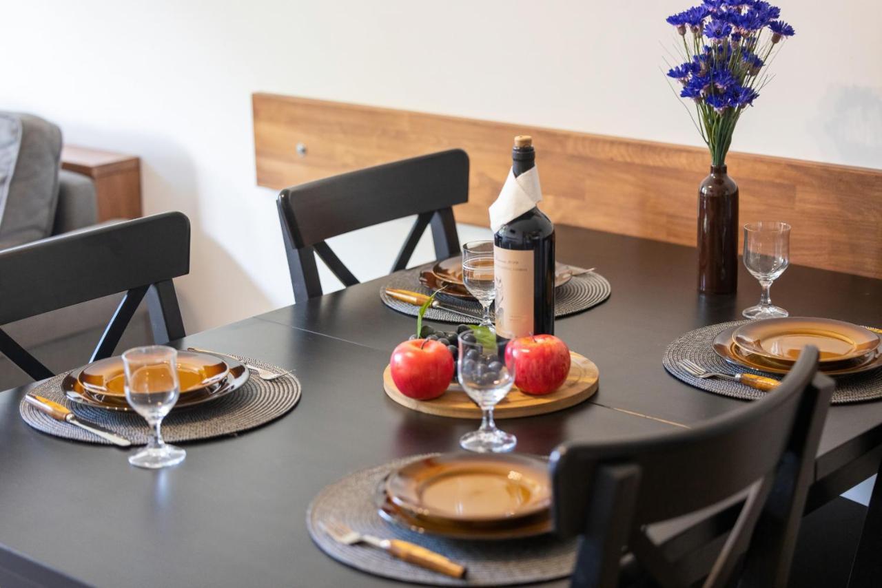Apartamenty Wisniowy Sad By Noclegi Renters Kołobrzeg Kültér fotó