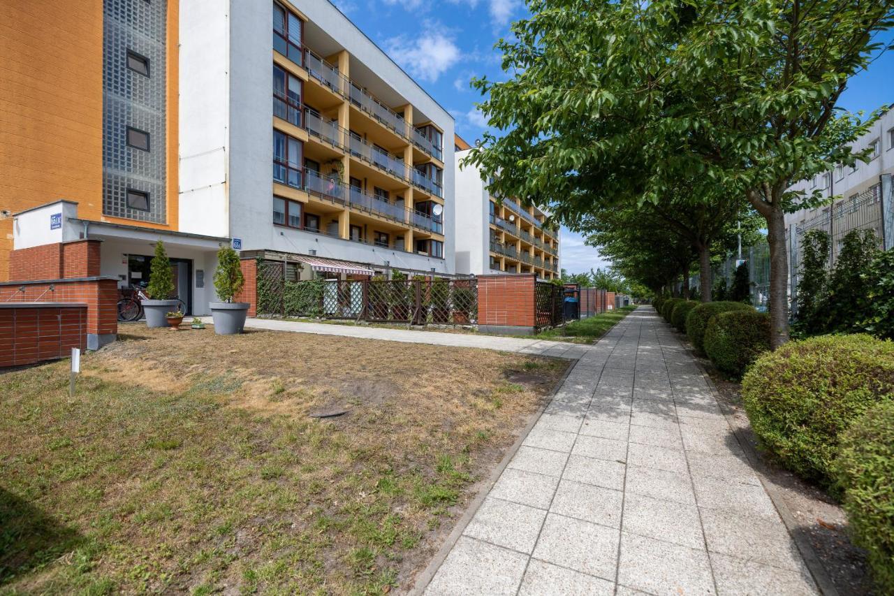 Apartamenty Wisniowy Sad By Noclegi Renters Kołobrzeg Kültér fotó