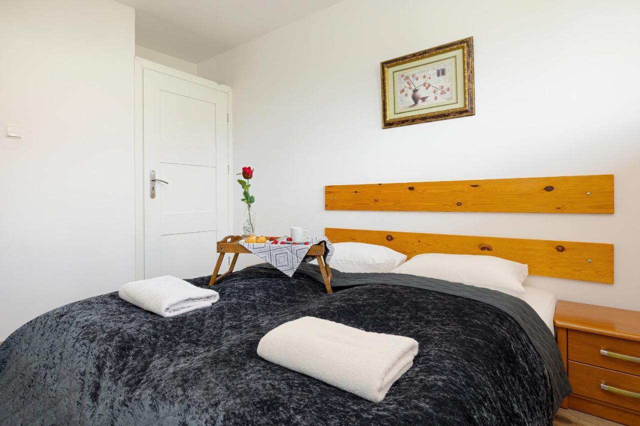 Apartamenty Wisniowy Sad By Noclegi Renters Kołobrzeg Kültér fotó