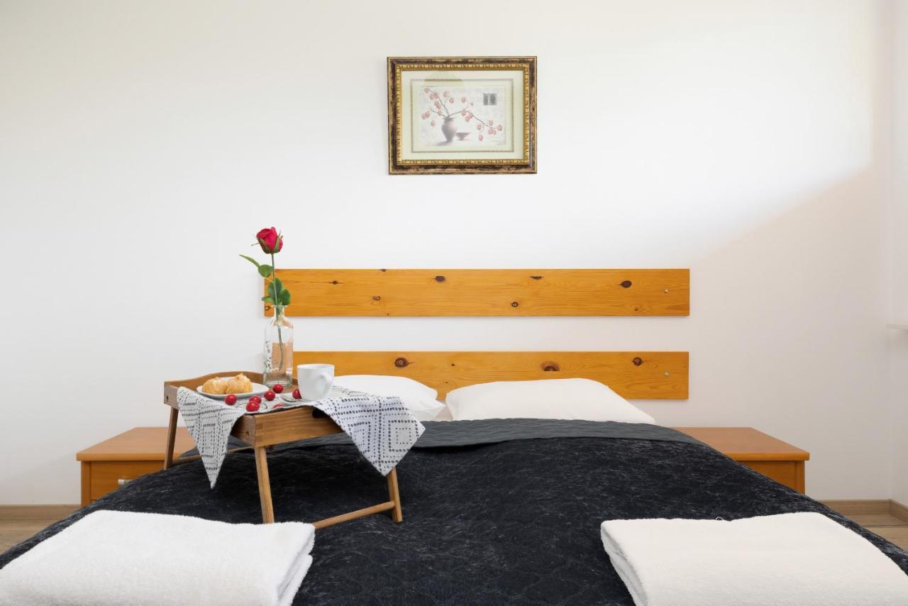 Apartamenty Wisniowy Sad By Noclegi Renters Kołobrzeg Kültér fotó